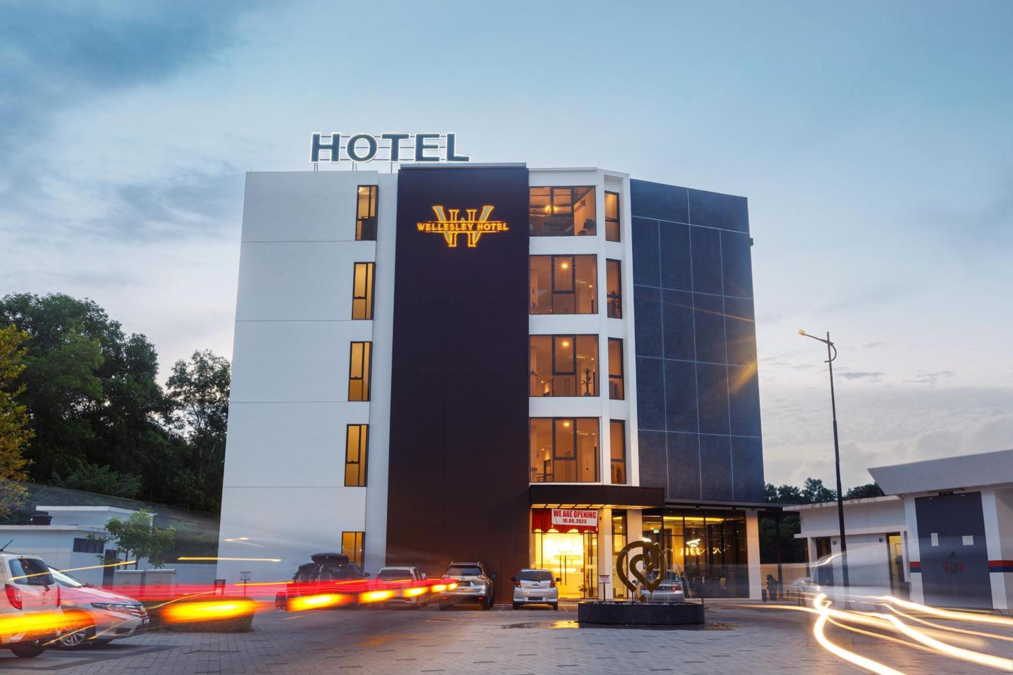 Wellesley Hotel Simpang Ampat  Екстериор снимка